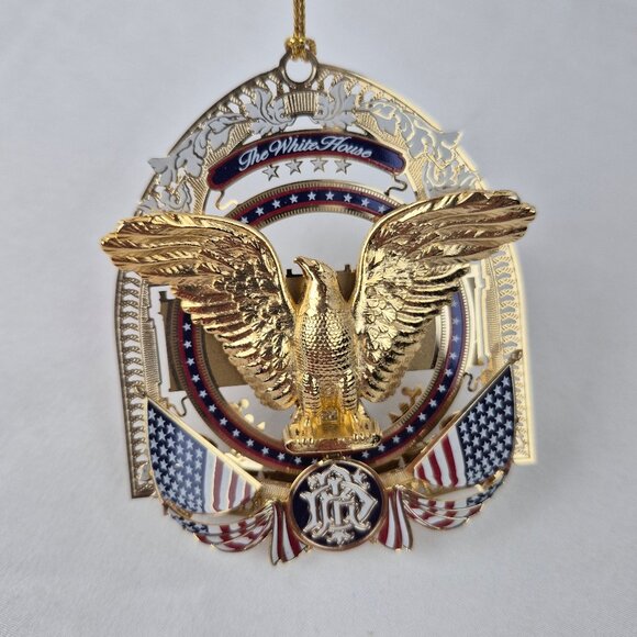 Beacon Design Official 2017 White House Christmas Ornament - Picture 4 of 15
